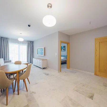 Apartamenty Akwamaryn Ustka Eksteriør bilde