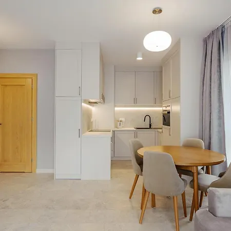 Apartamenty Akwamaryn Ustka Eksteriør bilde