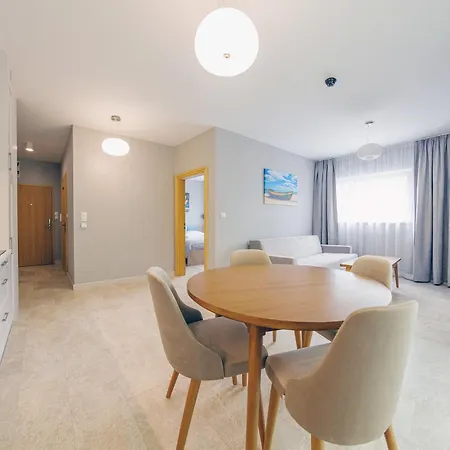 Apartamenty Akwamaryn Ustka Eksteriør bilde